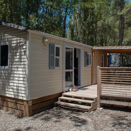 Camping La Peiriere Tuchan Kültér fotó