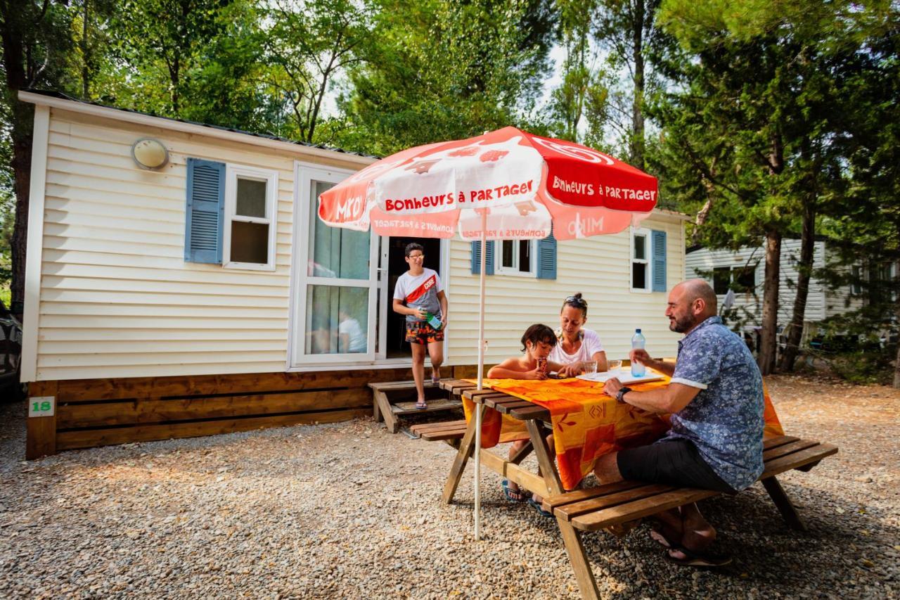 Camping La Peiriere Tuchan Kültér fotó