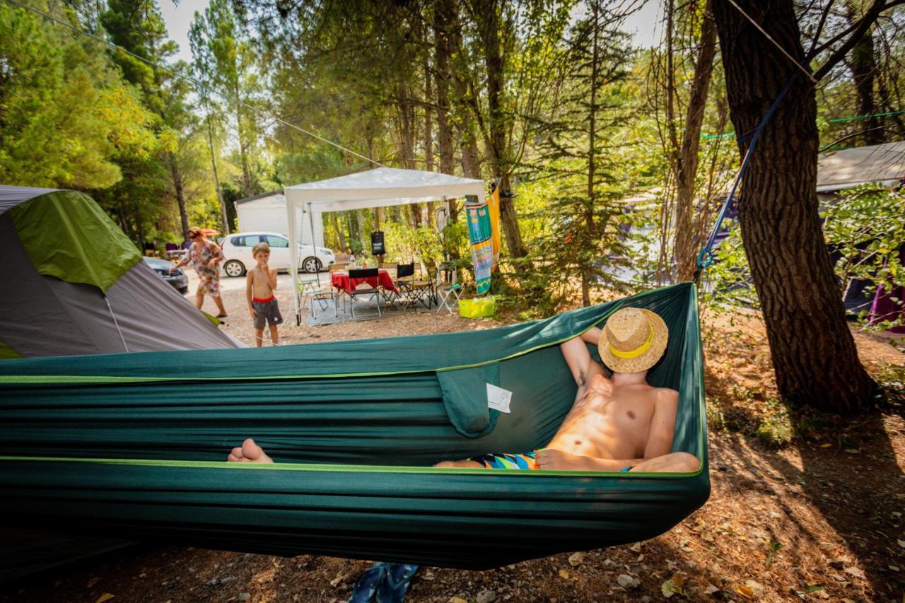 Camping La Peiriere Tuchan Kültér fotó